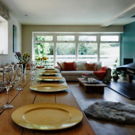 The West Barn Near Bath, Sleeps 24 And 2 Hot Tubs Villa Bristol Ngoại thất bức ảnh